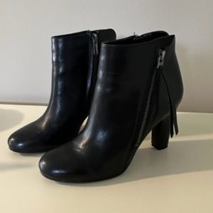 Sam Edelman Black Leather Ankle Boot 6.5